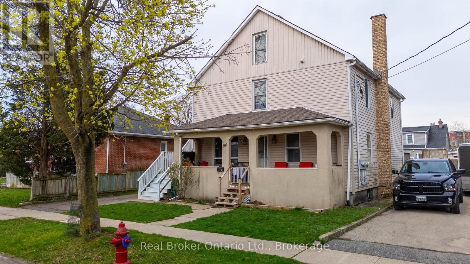 307 Wallace Avenue