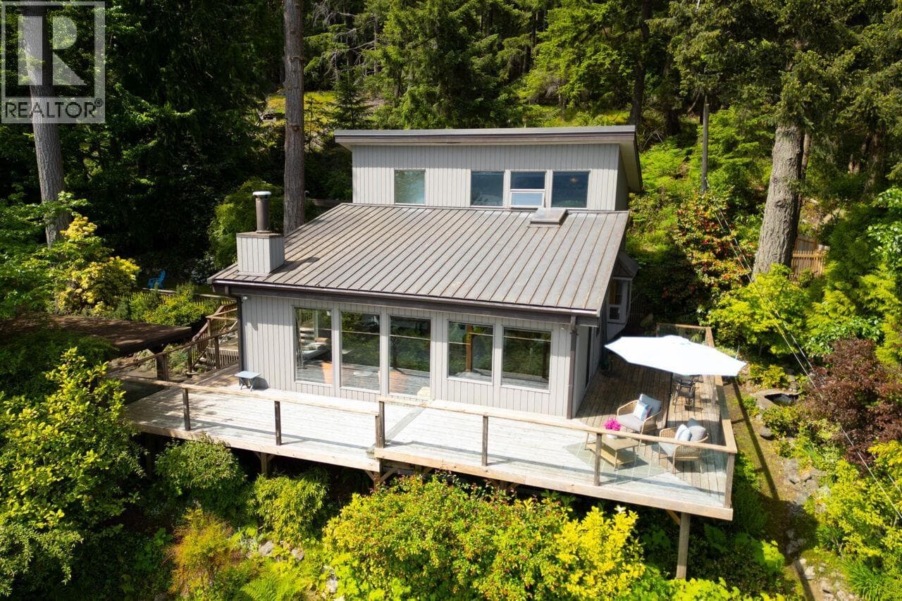 Single Family at 896 TAYLOR Road, Bowen Island, British Columbia - Photo 2 - RE/MAX Garden City Realty