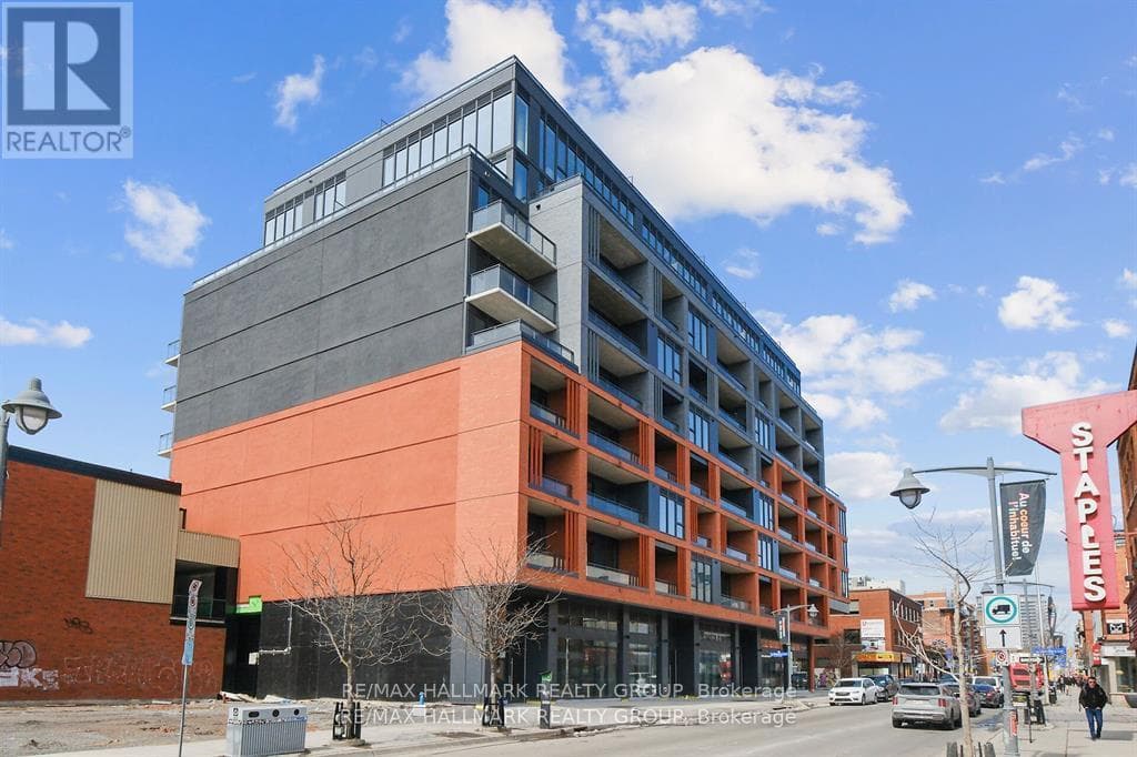 617- 10 James Street