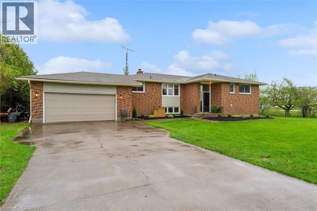 Single Family at 698 CONCESSION ROAD 6, Niagara-on-the-Lake, Ontario - Photo 2 - RE/MAX Garden City Realty