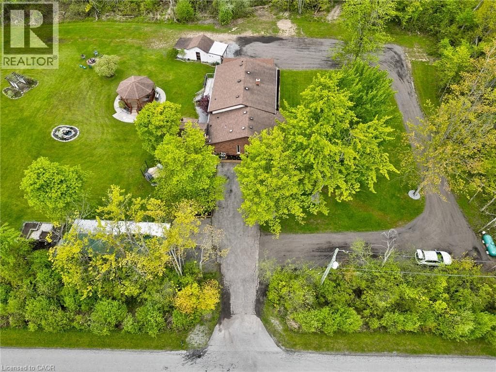 Single Family at 2859 DOMINION Road, Fort Erie, Ontario - Photo 4 - RE/MAX Garden City Realty
