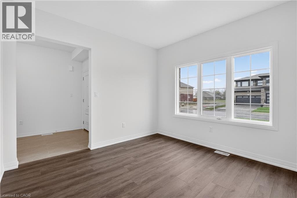 Single Family at 1034 KRAFT Road, Fort Erie, Ontario - Photo 6 - RE/MAX Garden City Realty