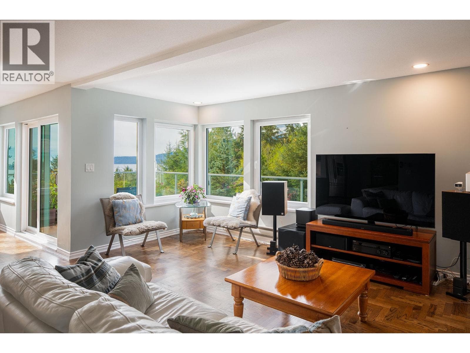 Single Family at 1597 ISLEVIEW Lane, Bowen Island, British Columbia - Photo 3 - RE/MAX Garden City Realty