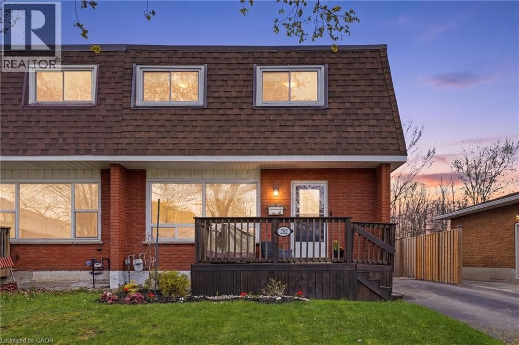 282 ROACH Avenue