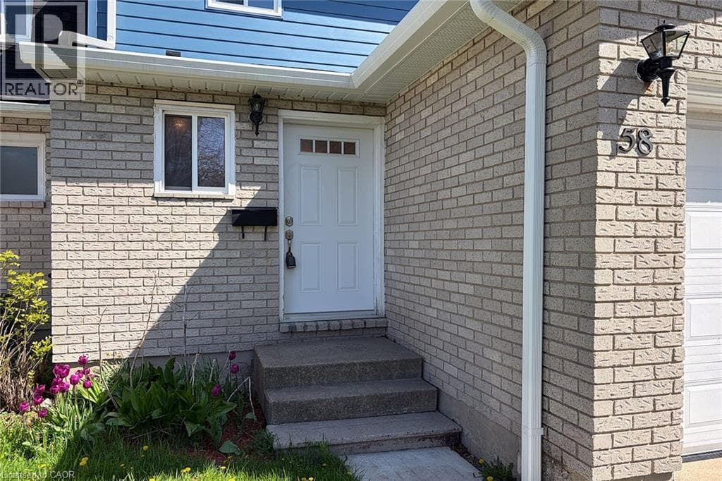 Single Family at 58 ROMY Crescent, Thorold, Ontario - Photo 2 - RE/MAX Garden City Realty