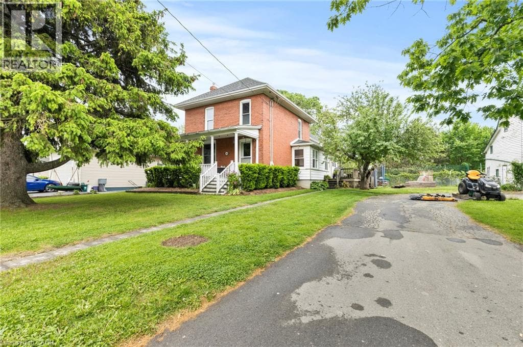 Single Family at 3436 RITTENHOUSE Road, Lincoln, Ontario - Photo 6 - RE/MAX Garden City Realty