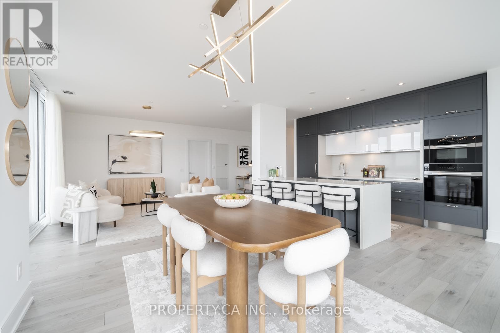 Single Family at 1331- 155 Merchants Wharf, Toronto (Waterfront Communities), Ontario - Photo 10 - RE/MAX Garden City Realty
