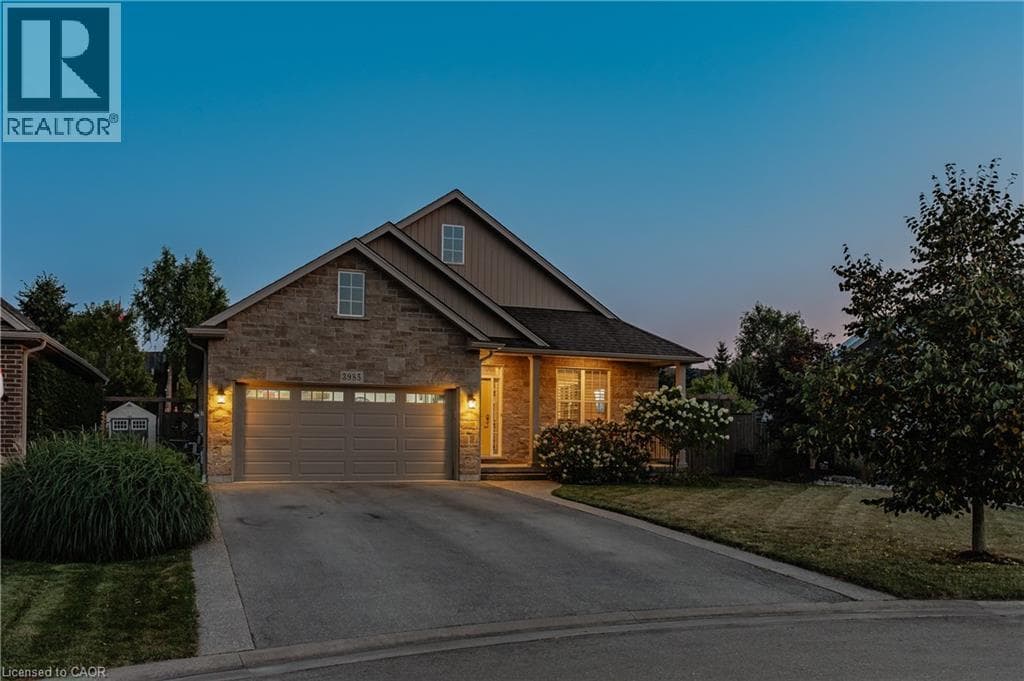 Single Family at 3985 LOWER COACH Road, Fort Erie, Ontario - Photo 2 - RE/MAX Garden City Realty