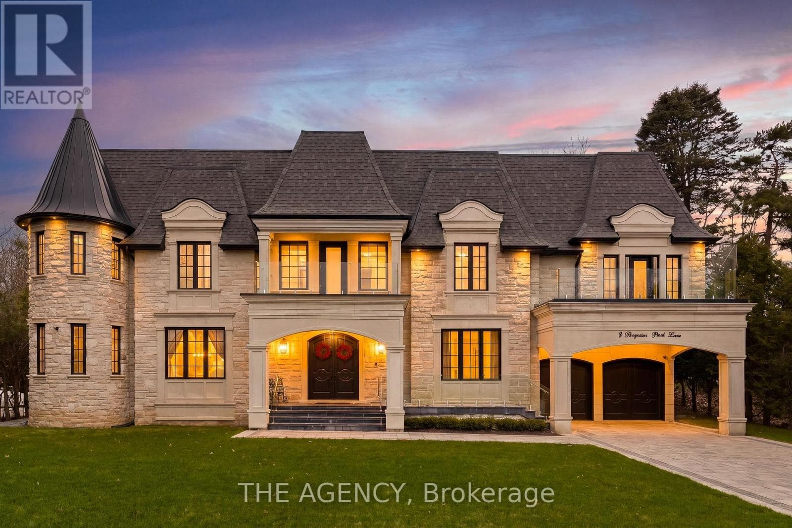 8 Bayview Park Lane