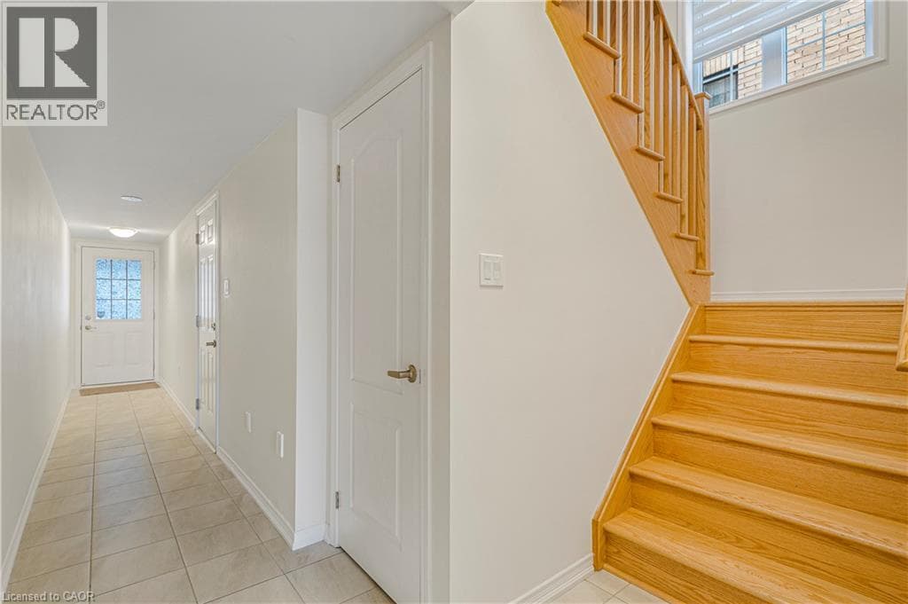 Single Family at 35- 8317 MULBERRY Drive, Niagara Falls, Ontario - Photo 8 - RE/MAX Garden City Realty