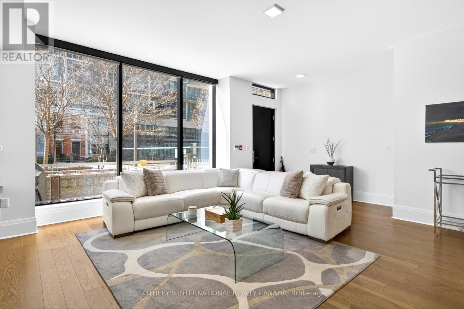 Single Family at Th 115- 29 Queens Quay, Toronto (Waterfront Communities), Ontario - Photo 9 - RE/MAX Garden City Realty
