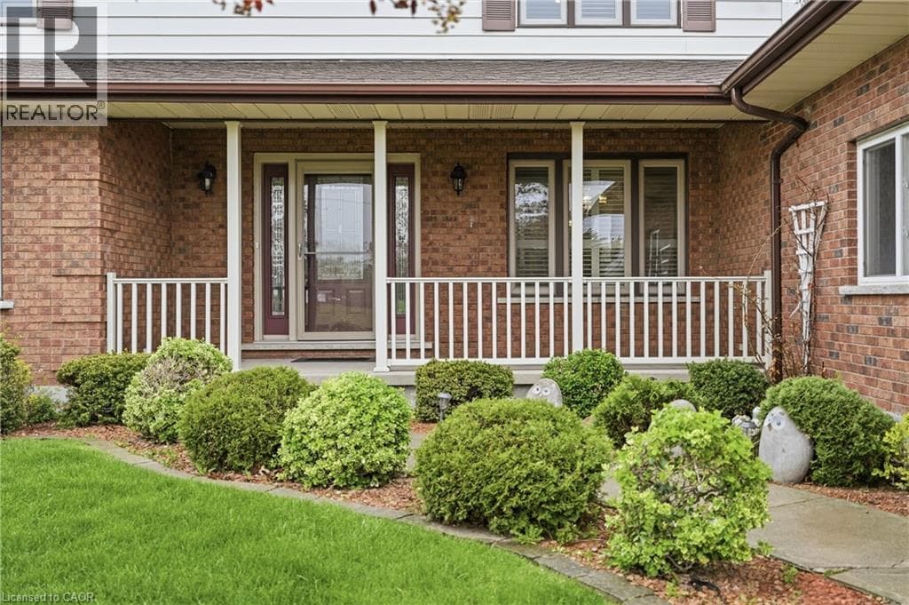 Single Family at 3466 RIVER Trail, Fort Erie, Ontario - Photo 4 - RE/MAX Garden City Realty