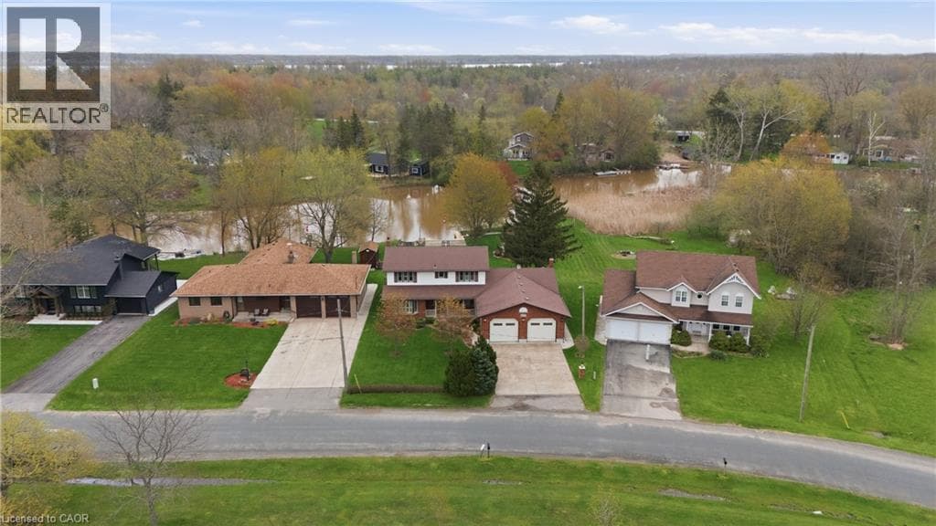 Single Family at 3466 RIVER Trail, Fort Erie, Ontario - Photo 2 - RE/MAX Garden City Realty