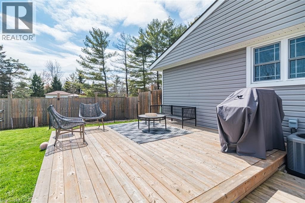 Single Family at 11685 BURNABY Road, Wainfleet, Ontario - Photo 10 - RE/MAX Garden City Realty