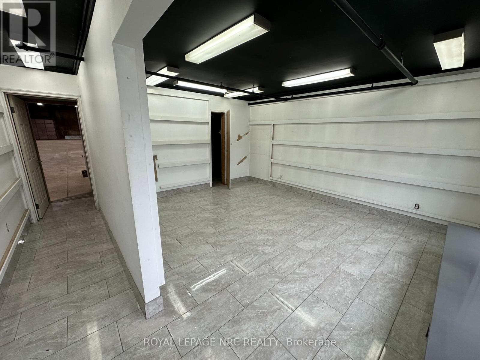 Industrial at 3- 580 READ Road, St. Catharines (Port Weller), Ontario - Photo 4 - RE/MAX Garden City Realty
