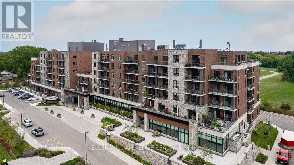 607- 3290 New Street