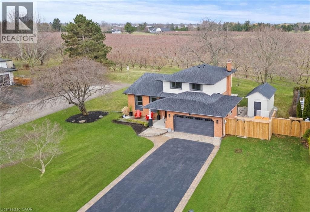 Single Family at 7 GARRISON VILLAGE Drive, Niagara-on-the-Lake, Ontario - Photo 5 - RE/MAX Garden City Realty