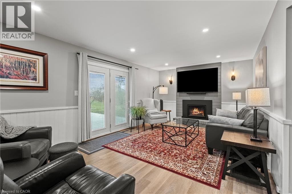 Single Family at 7 GARRISON VILLAGE Drive, Niagara-on-the-Lake, Ontario - Photo 10 - RE/MAX Garden City Realty