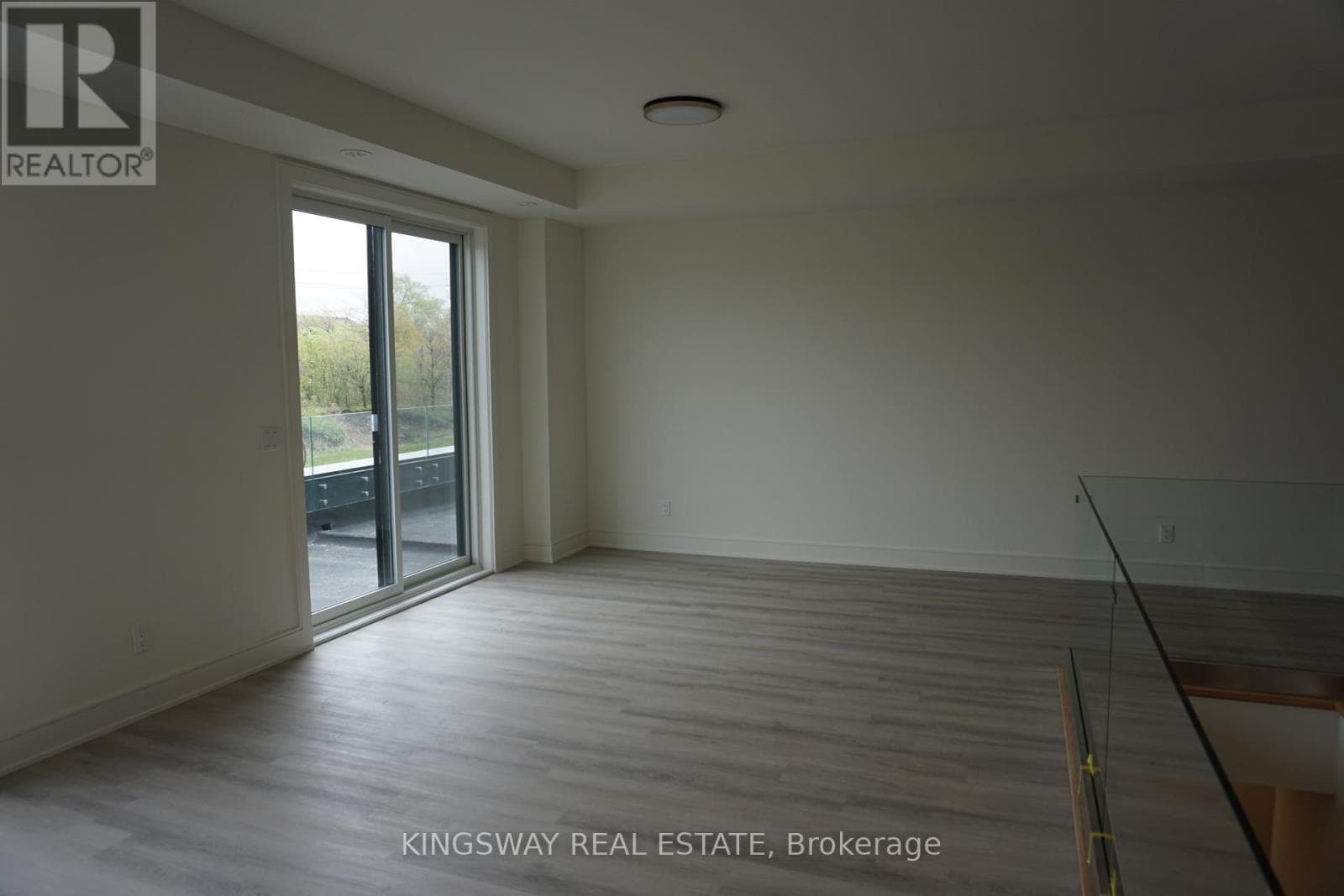 Single Family at 122 Everett Common, St. Catharines (Oakdale), Ontario - Photo 10 - RE/MAX Garden City Realty