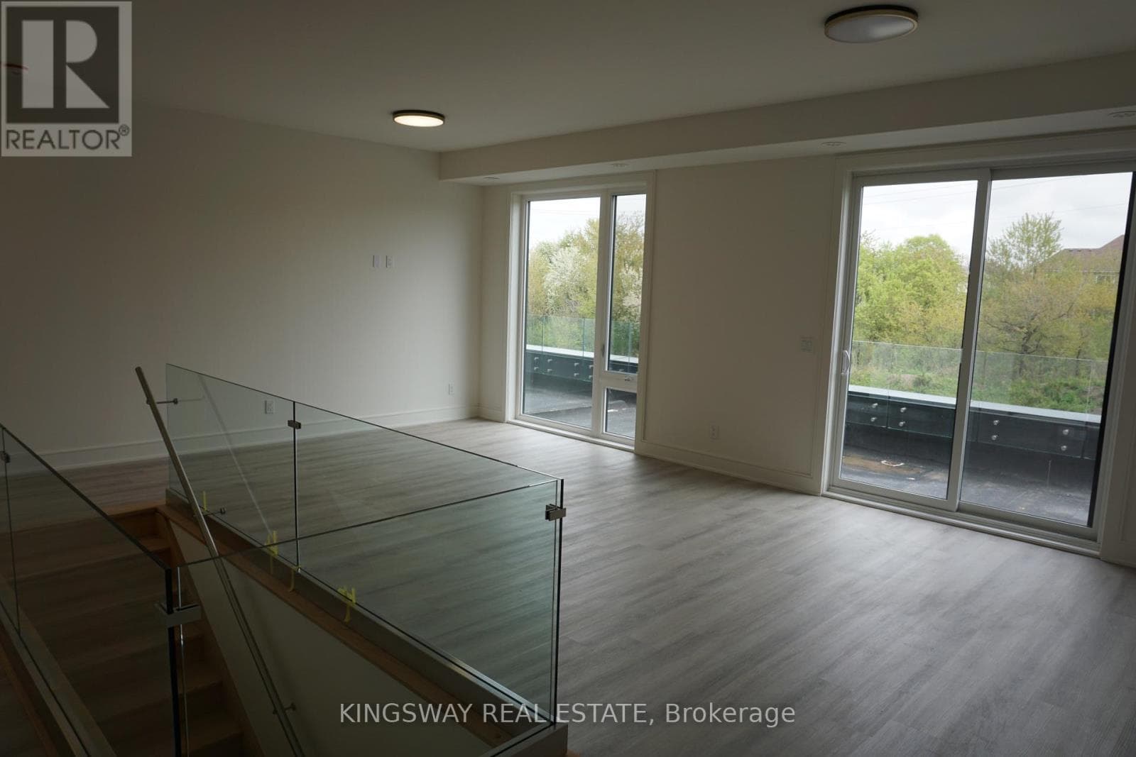 Single Family at 122 Everett Common, St. Catharines (Oakdale), Ontario - Photo 9 - RE/MAX Garden City Realty