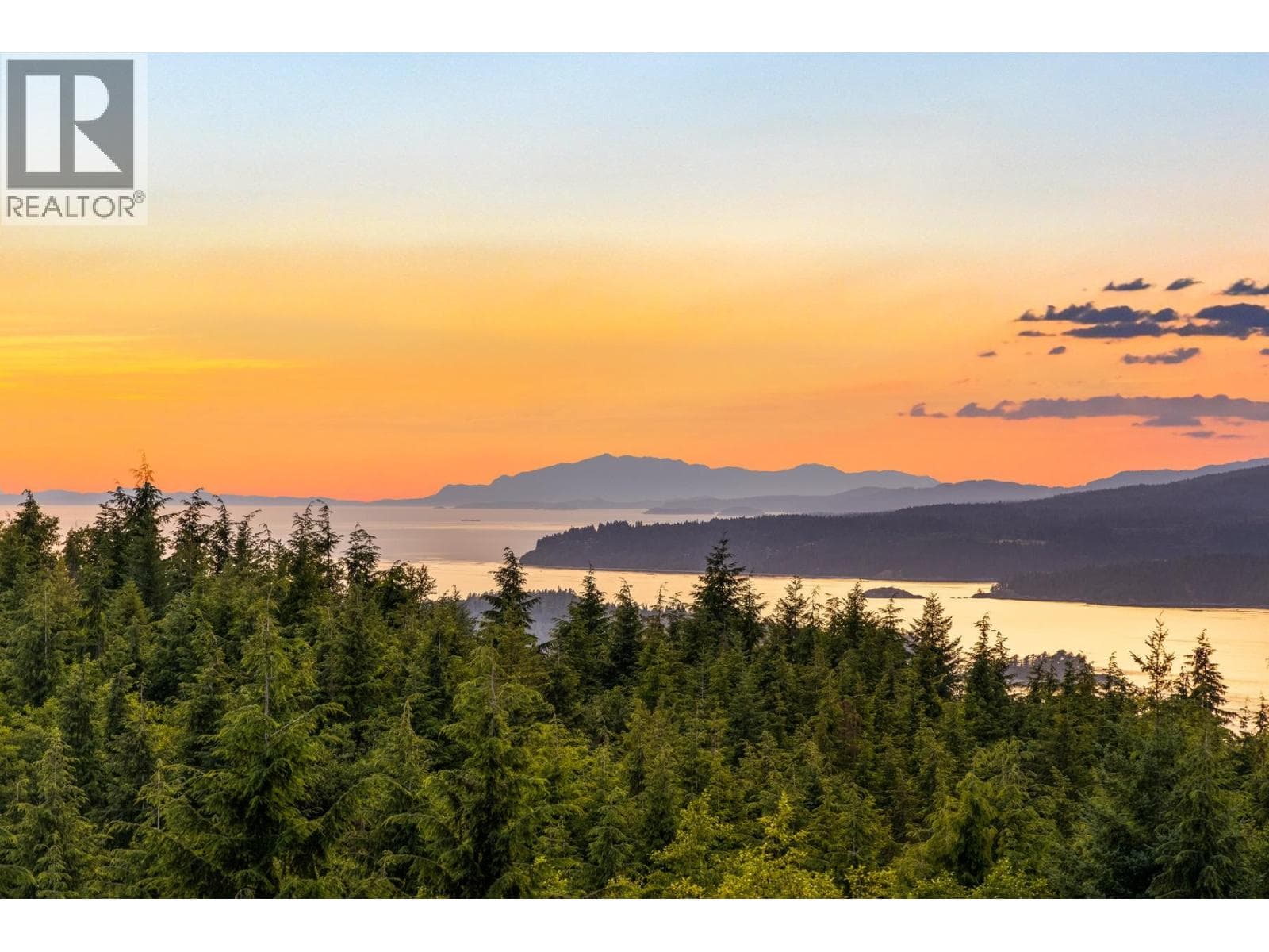 Single Family at 1301 SUNSET Road, Bowen Island, British Columbia - Photo 4 - RE/MAX Garden City Realty