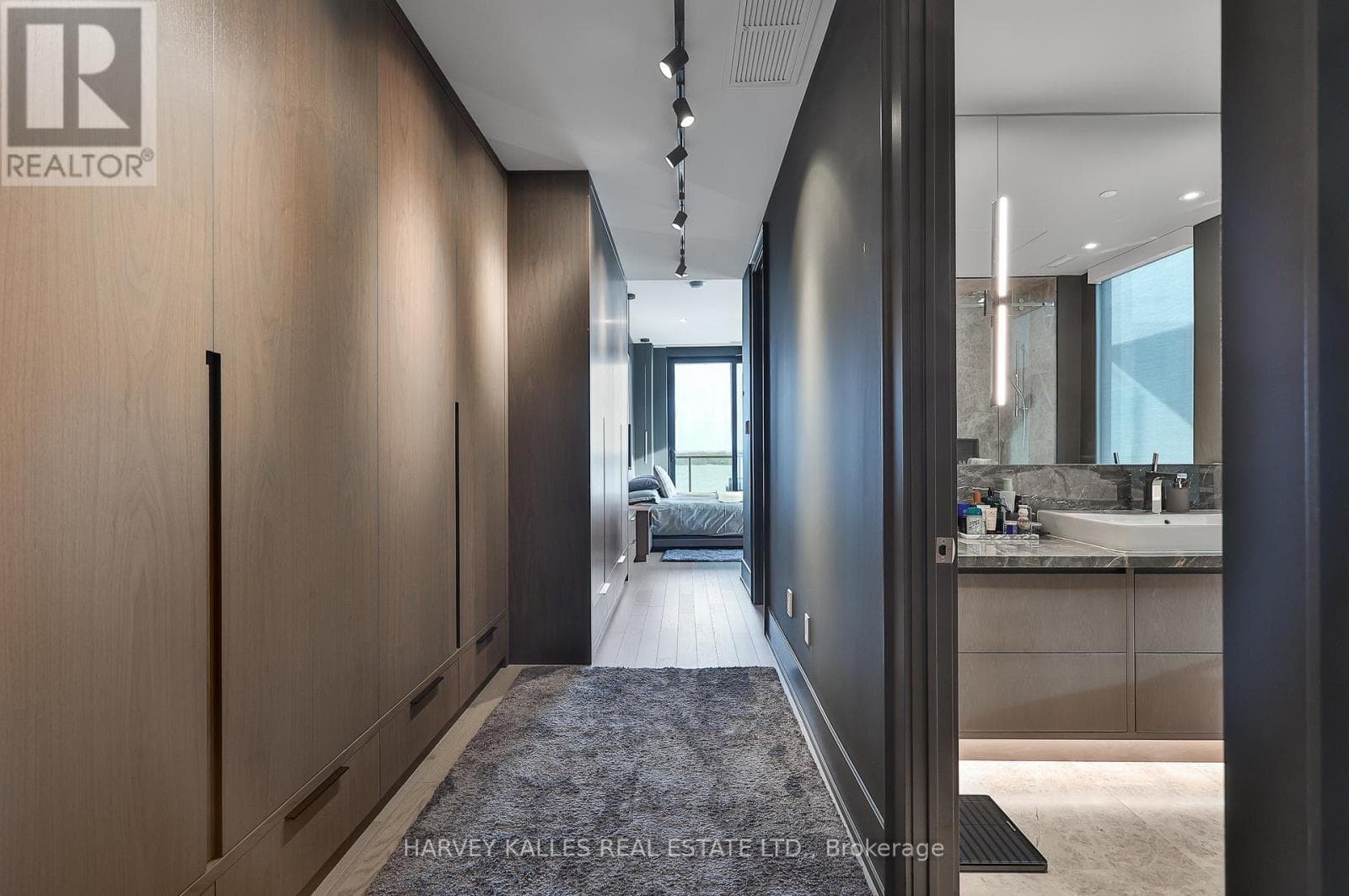 Single Family at 1012- 118 Merchants' Wharf, Toronto (Waterfront Communities), Ontario - Photo 6 - RE/MAX Garden City Realty