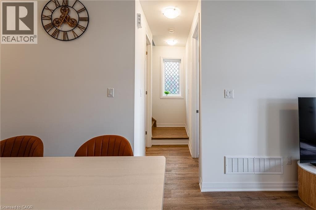 Single Family at 26 FEATHER Road, Welland, Ontario - Photo 10 - RE/MAX Garden City Realty