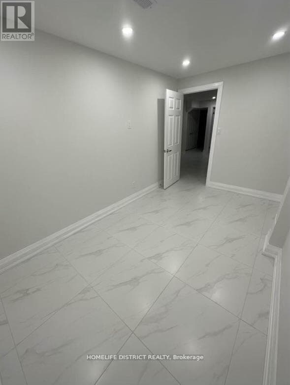 Single Family at 51 Sharpe Crescent, New Tecumseth (Tottenham), Ontario - Photo 4 - RE/MAX Garden City Realty