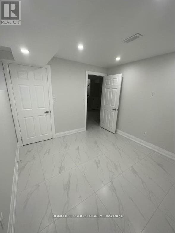 Single Family at 51 Sharpe Crescent, New Tecumseth (Tottenham), Ontario - Photo 5 - RE/MAX Garden City Realty