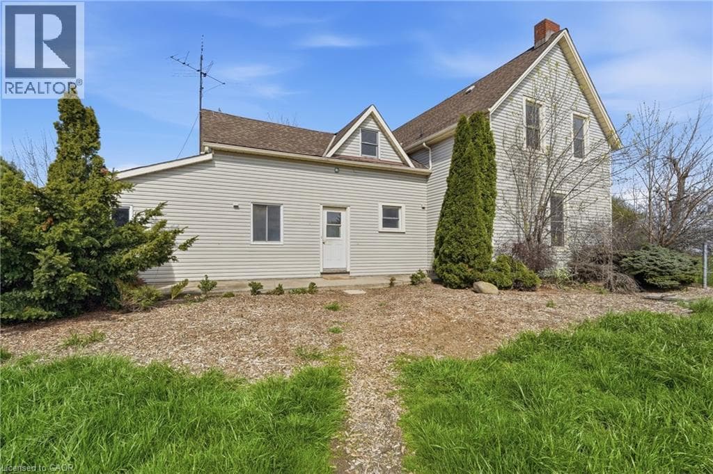 Single Family at 855 LINE 1 Road, Niagara-on-the-Lake, Ontario - Photo 5 - RE/MAX Garden City Realty