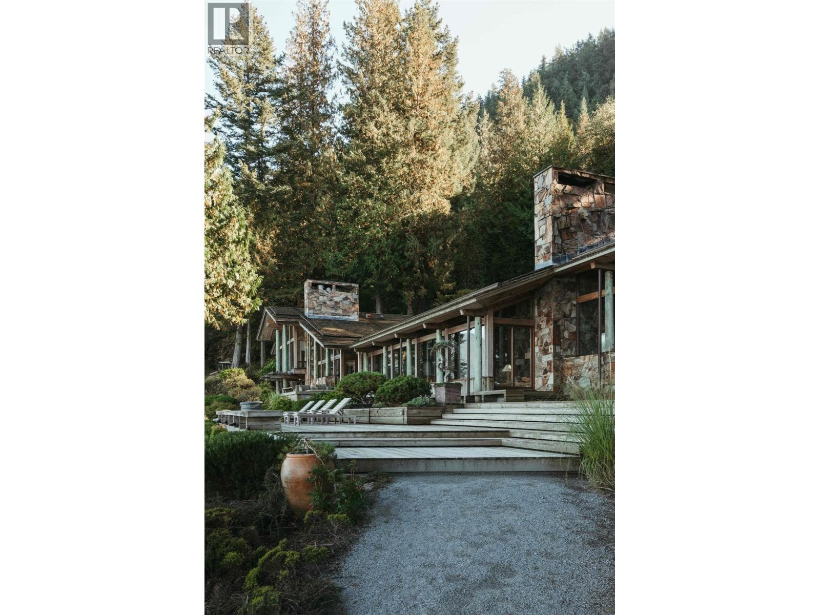 Single Family at 370-374 SMUGGLERS COVE Road, Bowen Island, British Columbia - Photo 7 - RE/MAX Garden City Realty