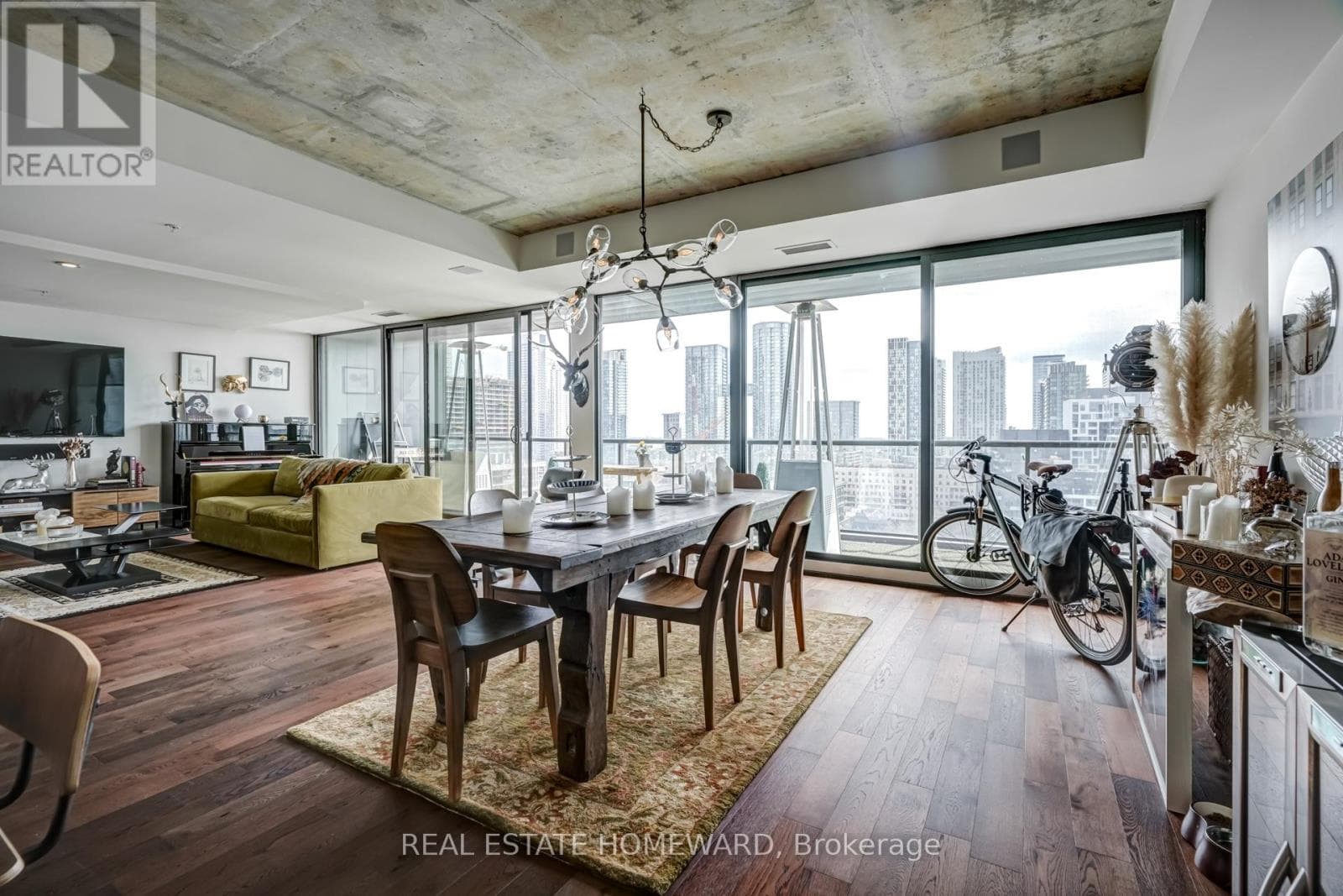 Single Family at PH1421- 629 King Street, Toronto (Waterfront Communities), Ontario - Photo 5 - RE/MAX Garden City Realty