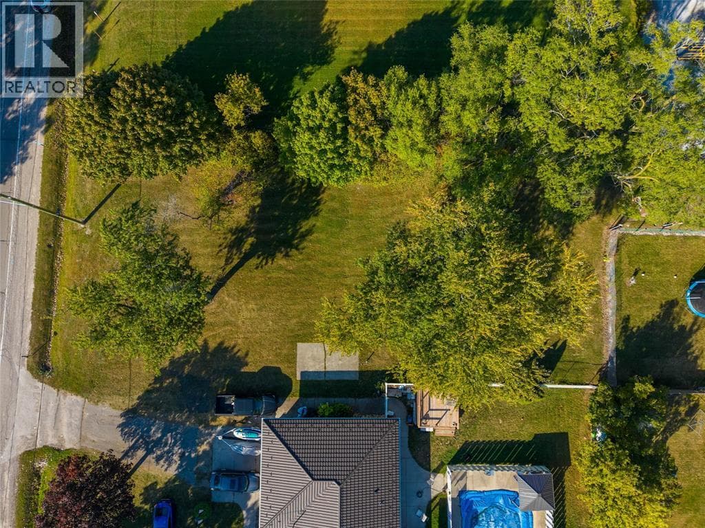 Vacant Land at 2002 ST. CLAIR Parkway, Sarnia, Ontario - Photo 6 - RE/MAX Garden City Realty
