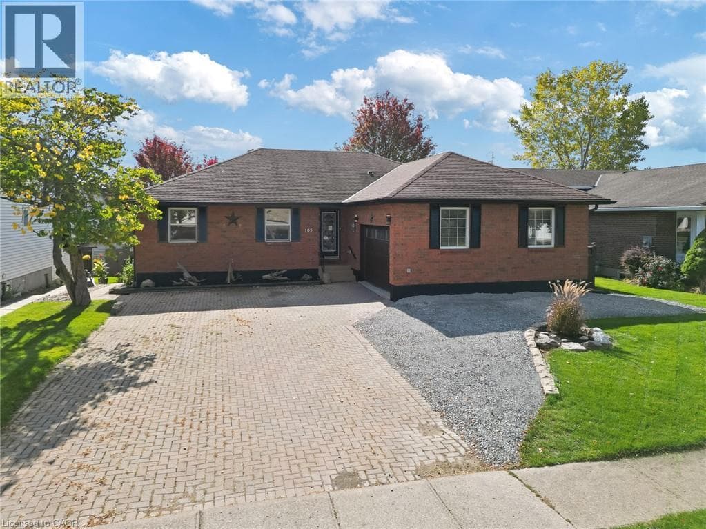 Single Family at 105 CALLA Terrace, Welland, Ontario - Photo 2 - RE/MAX Garden City Realty