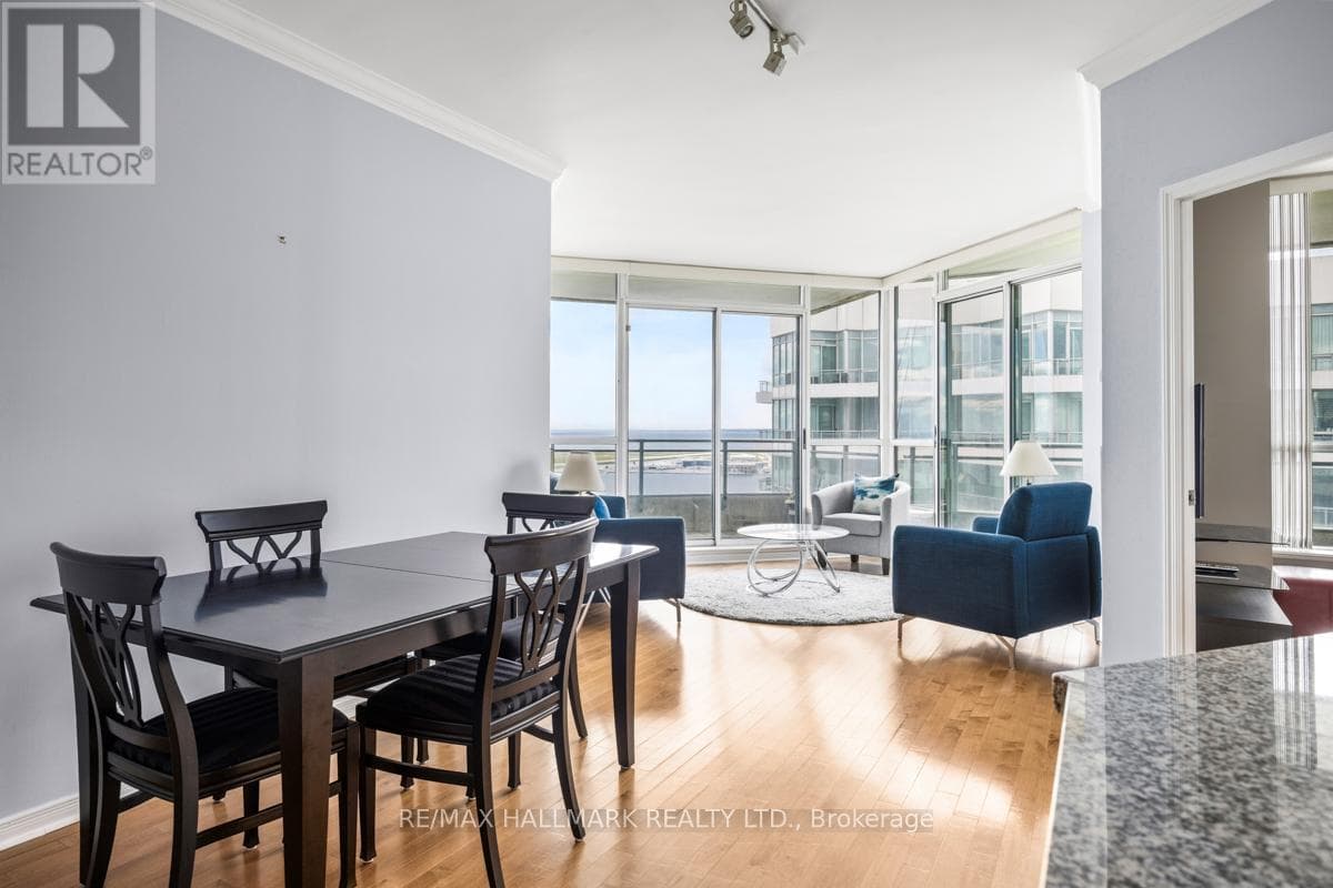 Single Family at 2707- 228 Queens Quay, Toronto (Waterfront Communities), Ontario - Photo 8 - RE/MAX Garden City Realty