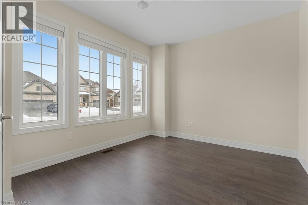Single Family at 9462 TALLGRASS Avenue, Niagara Falls, Ontario - Photo 4 - RE/MAX Garden City Realty