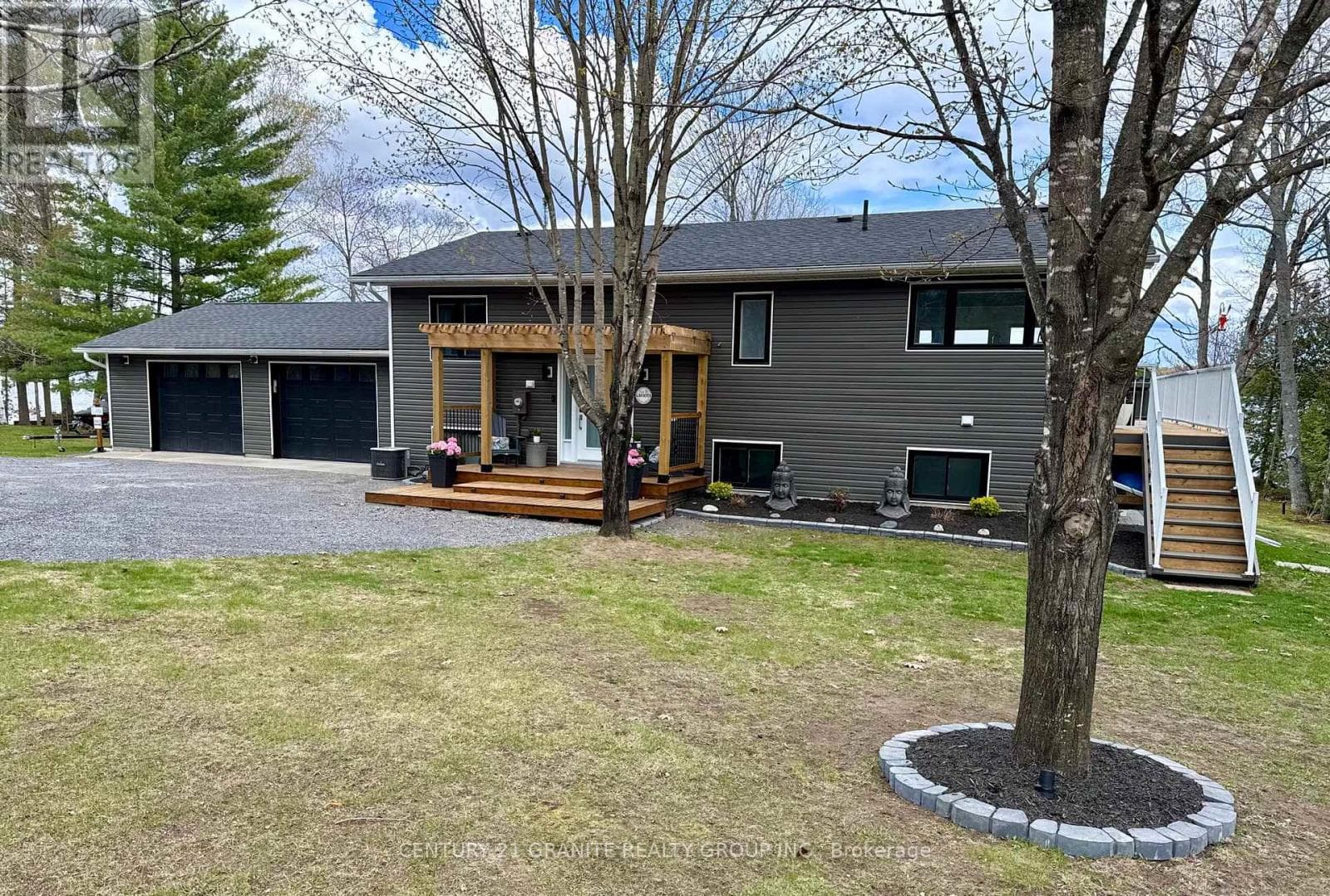 1012 Black Road