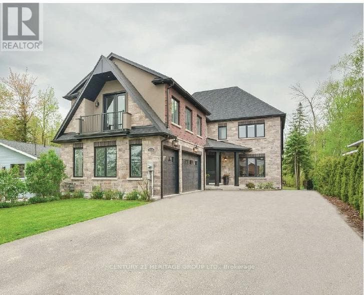 1894 Simcoe Boulevard