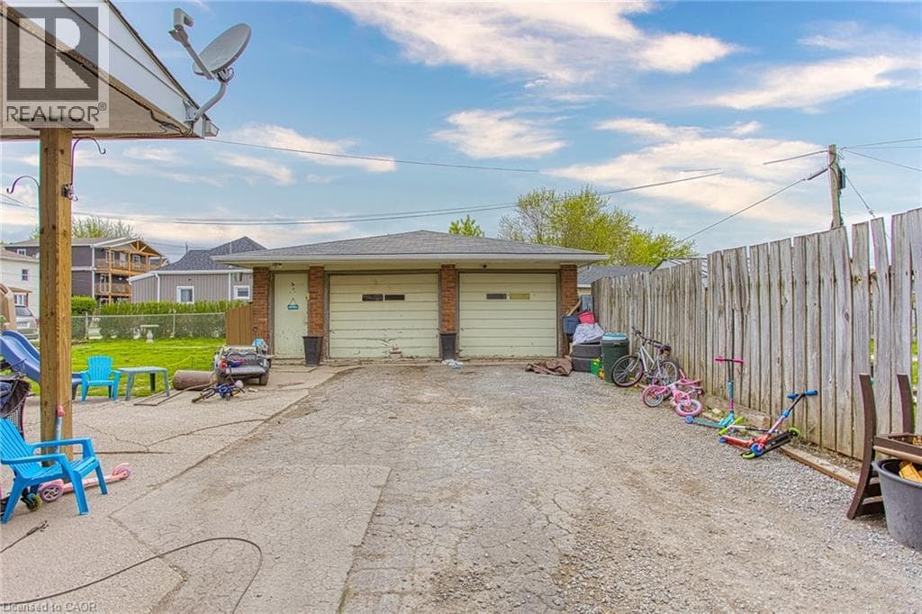 Multi-family at 4727 FERGUSON Street, Niagara Falls, Ontario - Photo 6 - RE/MAX Garden City Realty