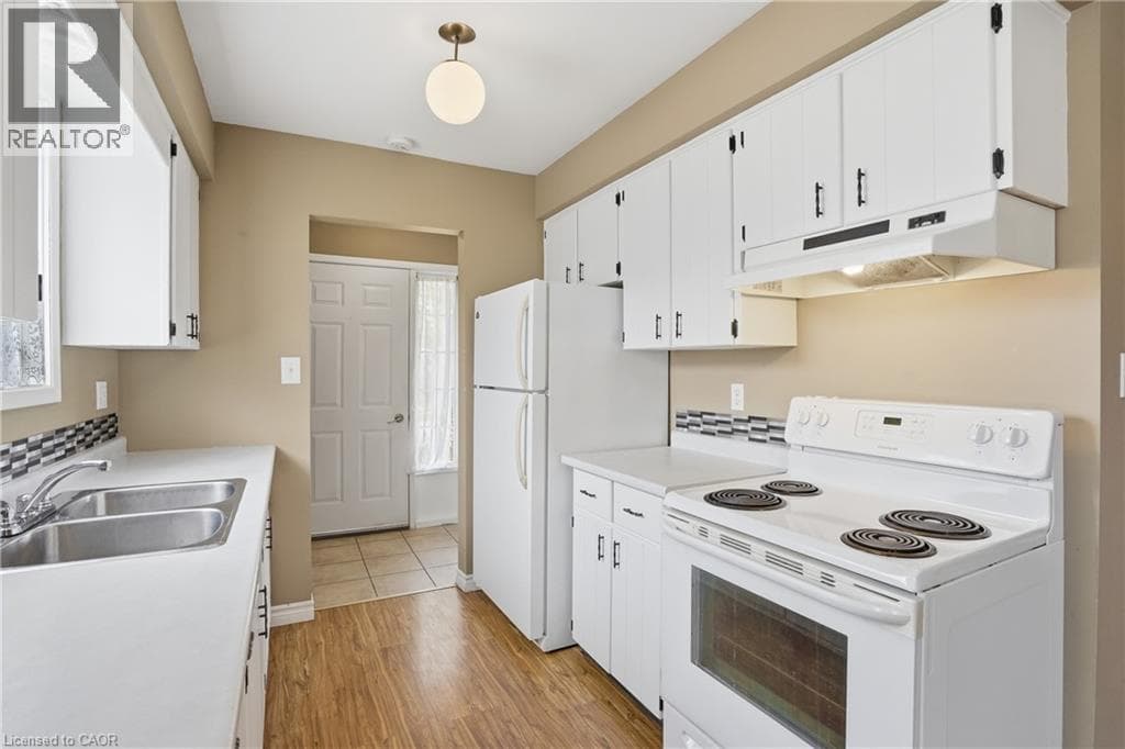 Single Family at 87 MARC Boulevard, Welland, Ontario - Photo 7 - RE/MAX Garden City Realty