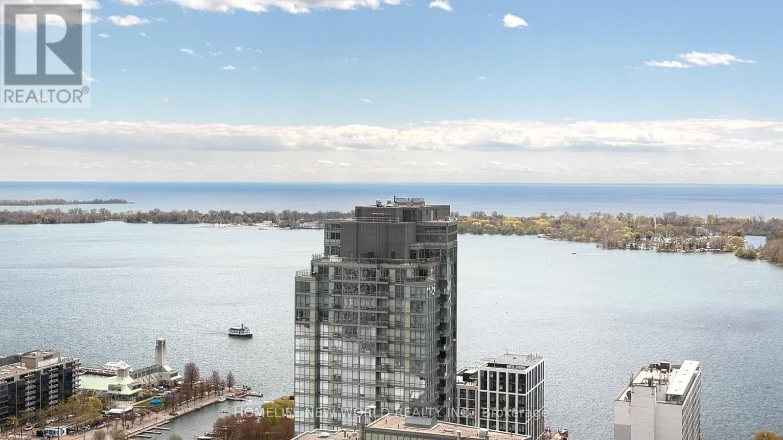 Single Family at 3308- 1 Concord CityPlace Way, Toronto (Waterfront Communities), Ontario - Photo 2 - RE/MAX Garden City Realty