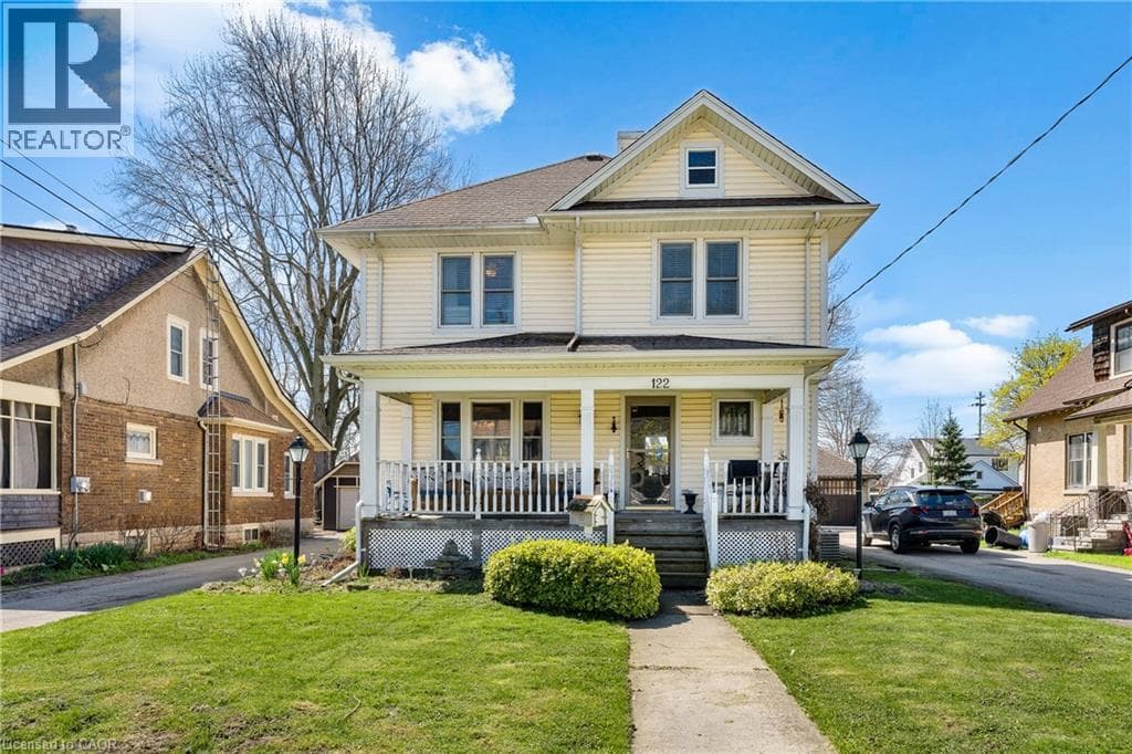 Single Family at 122 ELGIN Street, Port Colborne, Ontario - Photo 5 - RE/MAX Garden City Realty