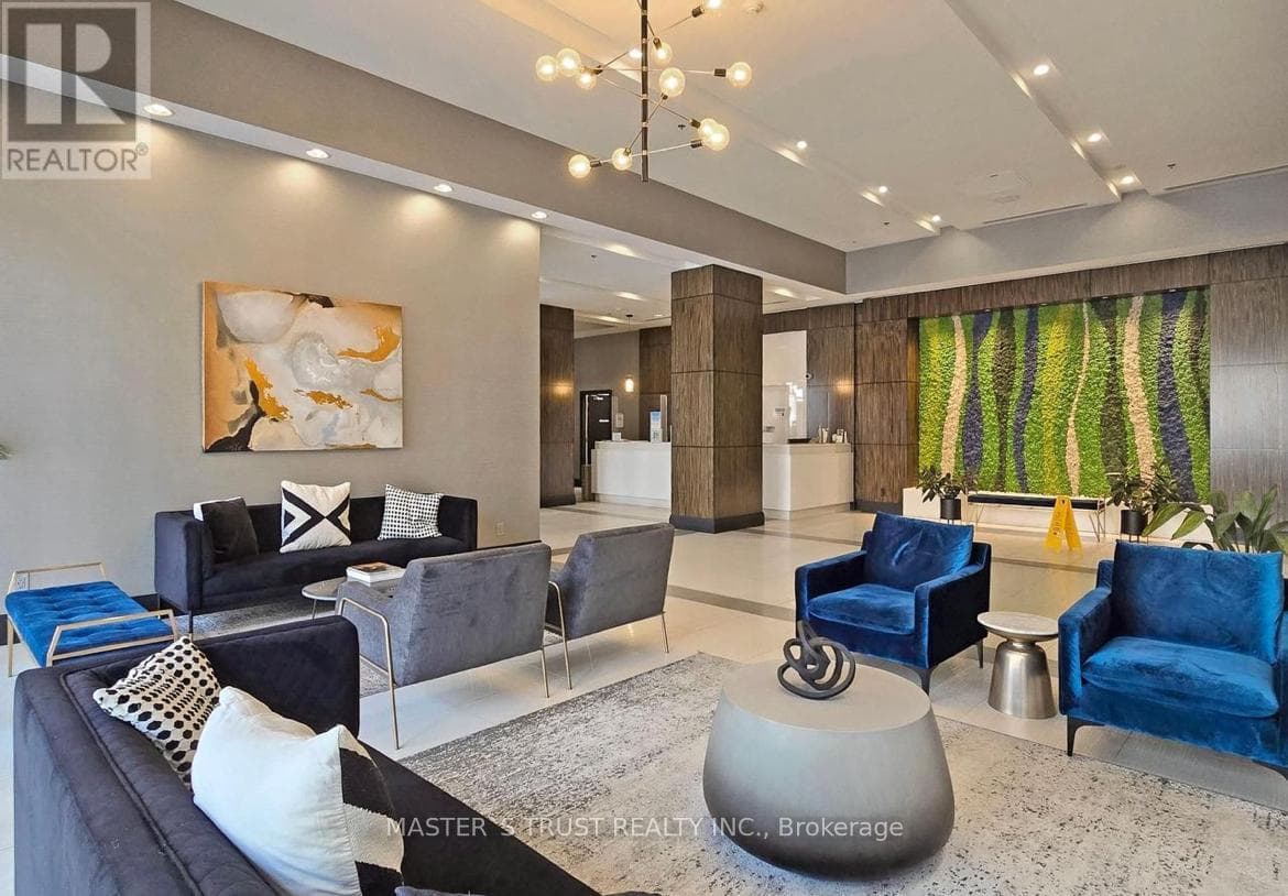 Single Family at 2003- 19 Grand Trunk Crescent, Toronto (Waterfront Communities), Ontario - Photo 4 - RE/MAX Garden City Realty