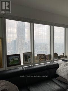 Single Family at 4204- 8 The Esplanade Street, Toronto (Waterfront Communities), Ontario - Photo 5 - RE/MAX Garden City Realty
