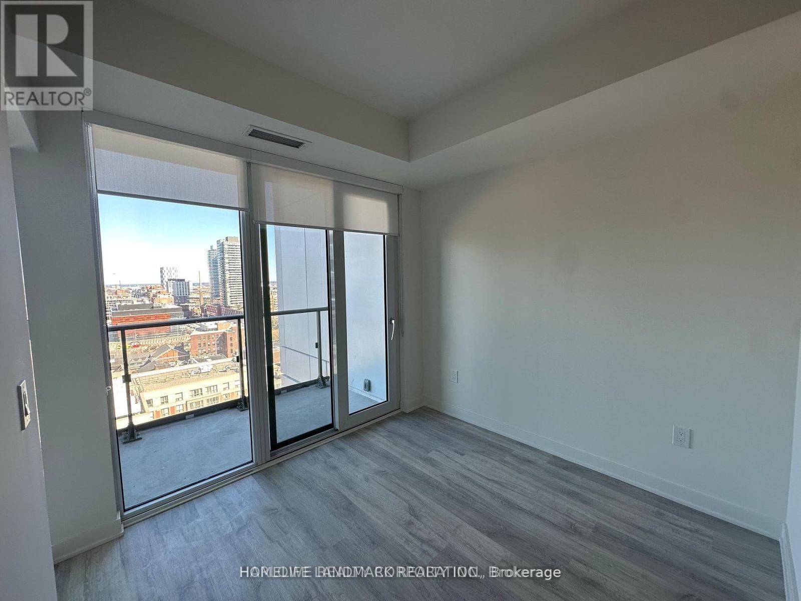 Single Family at 1609- 70 Princess Street, Toronto (Waterfront Communities), Ontario - Photo 9 - RE/MAX Garden City Realty