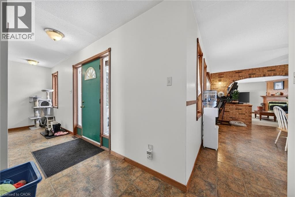 Single Family at 42347 HIGHWAY 3, Wainfleet, Ontario - Photo 10 - RE/MAX Garden City Realty