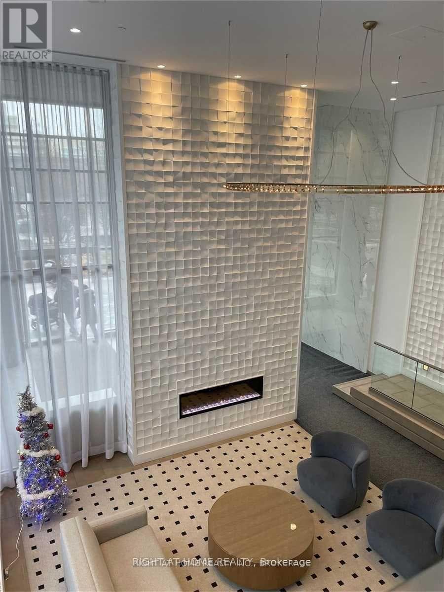 Single Family at 510- 15 Fort York Boulevard, Toronto (Waterfront Communities), Ontario - Photo 3 - RE/MAX Garden City Realty