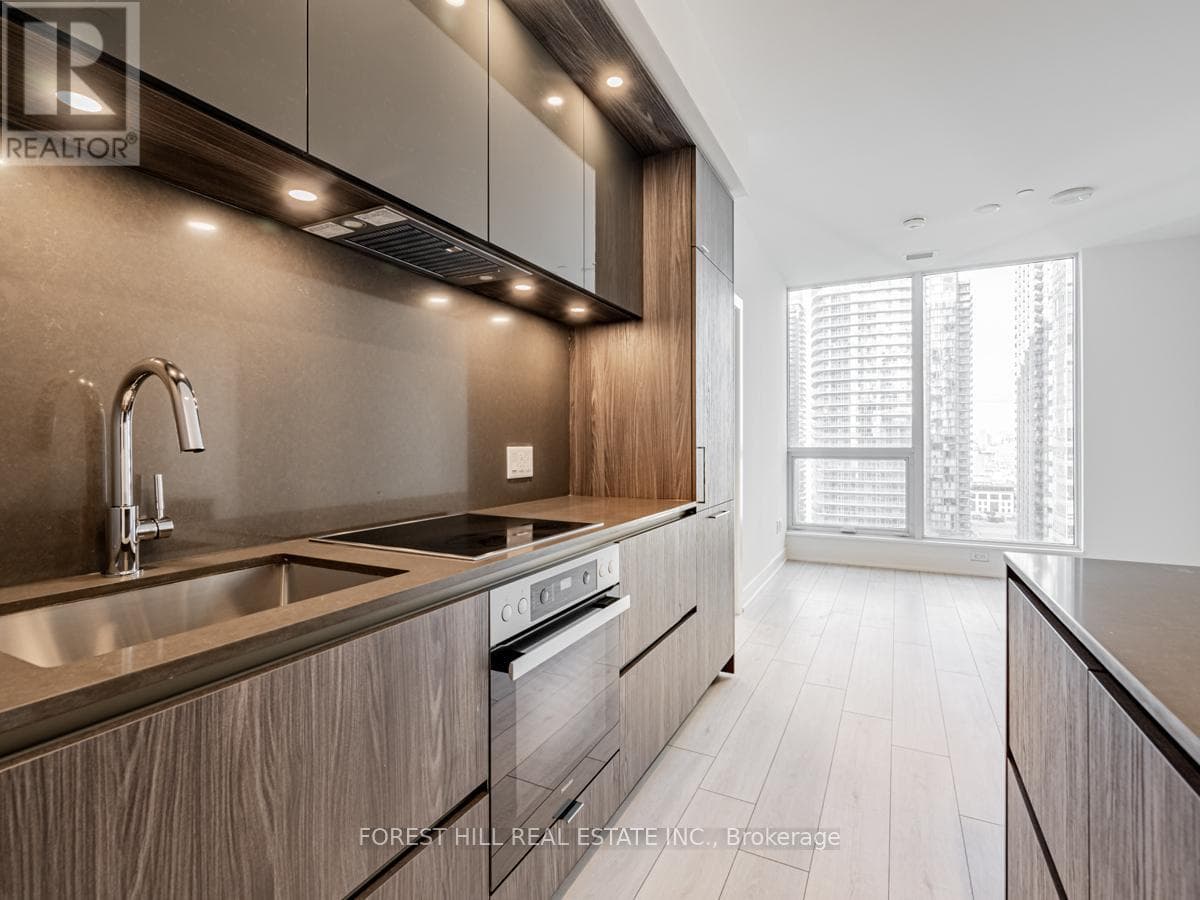 Single Family at 1905- 15 Mercer Street, Toronto (Waterfront Communities), Ontario - Photo 8 - RE/MAX Garden City Realty