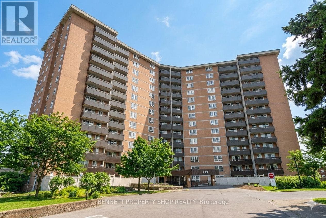 Single Family at 410- 2000 Jasmine Crescent, Ottawa, Ontario - Photo 1 - RE/MAX Garden City Realty