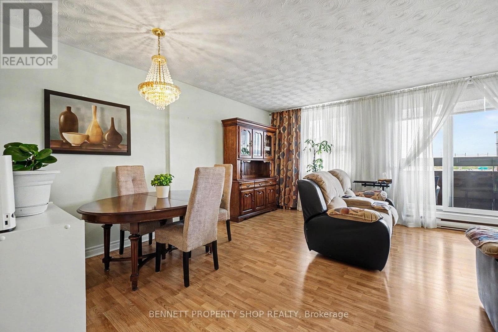 Single Family at 410- 2000 Jasmine Crescent, Ottawa, Ontario - Photo 2 - RE/MAX Garden City Realty